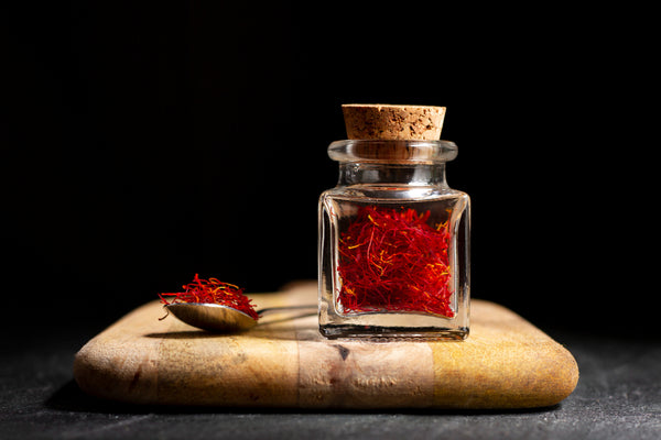 <b>BaseNotes:</b> Amber, Musk, Leather